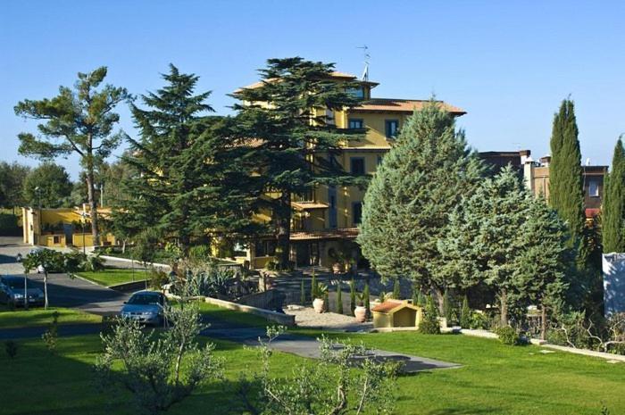 Green Hotel Poggio Regillo Frascati Eksteriør bilde